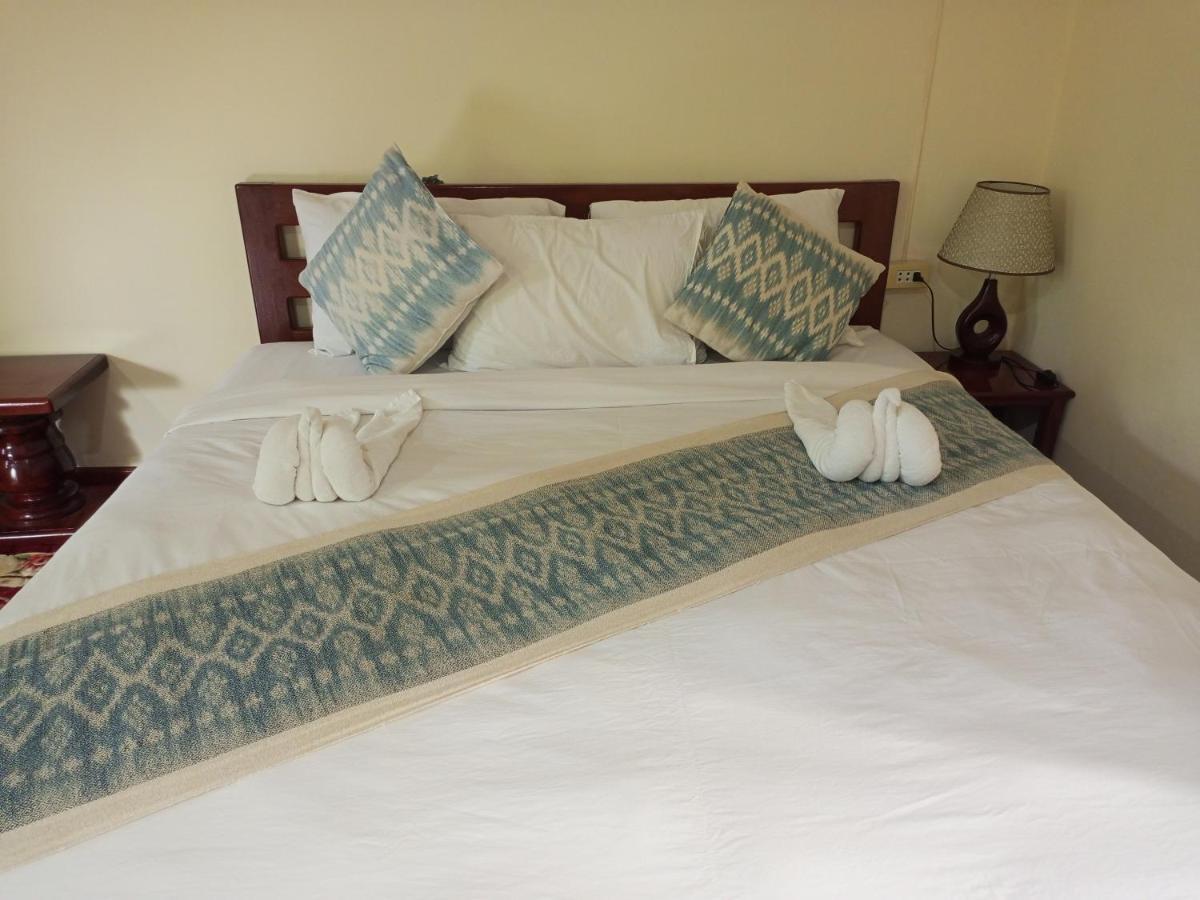 Phamarn View Guesthouse Ban Nahin-Nai Buitenkant foto