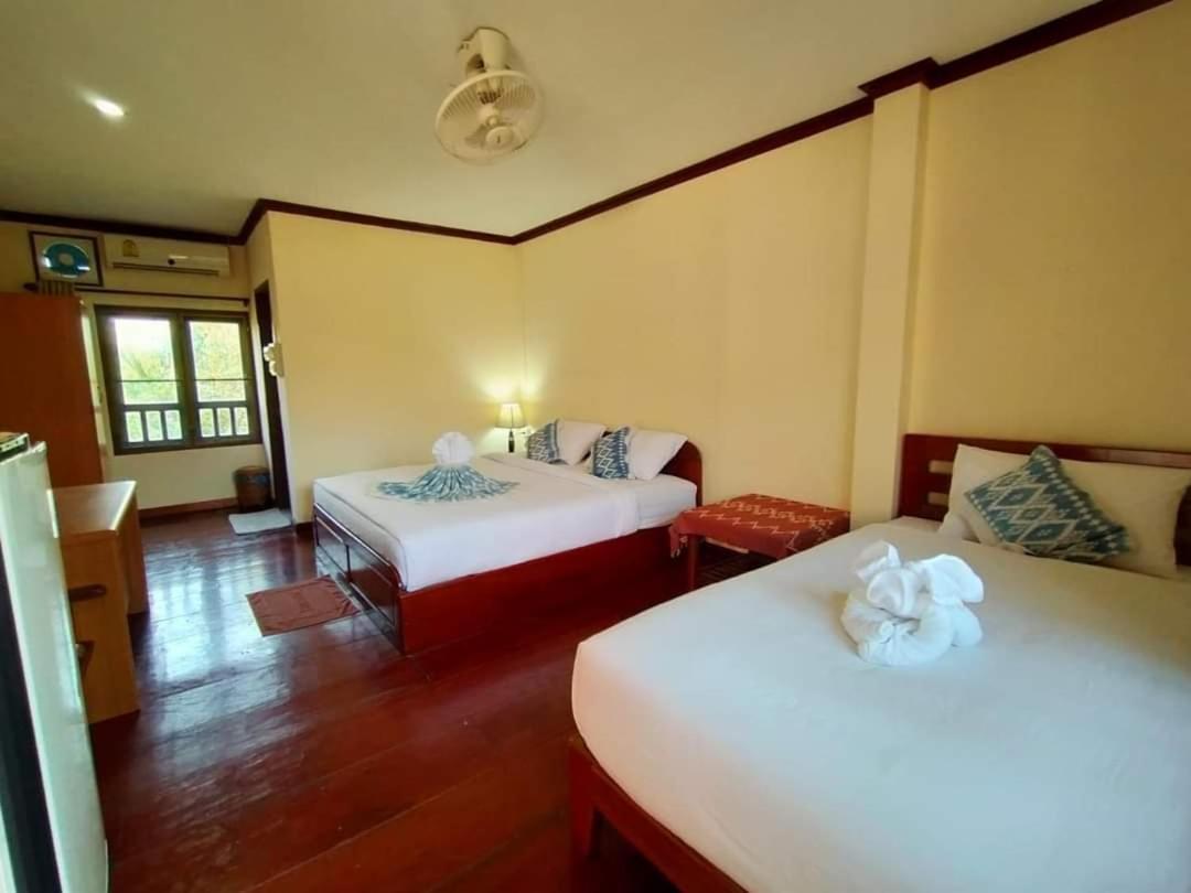Phamarn View Guesthouse Ban Nahin-Nai Buitenkant foto